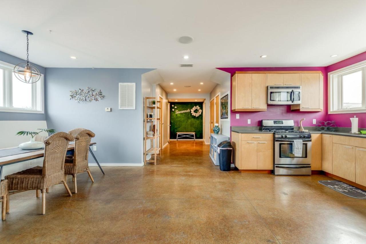 Walk Score 90!!-Historic Downtown District-2 Blocks To Famous Forsyth Park- Huge Private Patio-Private Parking Savannah Exteriér fotografie