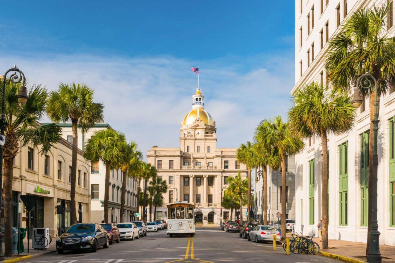 Walk Score 90!!-Historic Downtown District-2 Blocks To Famous Forsyth Park- Huge Private Patio-Private Parking Savannah Exteriér fotografie
